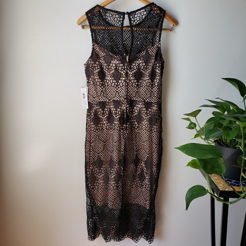NWT BISOU BISOU BLACK LACE BODYCON MIDI DRESS SZ 8 - Picture 2 of 8